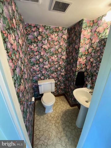 4002 GOLF VIEW DR DR #4002, Newark, DE 19702