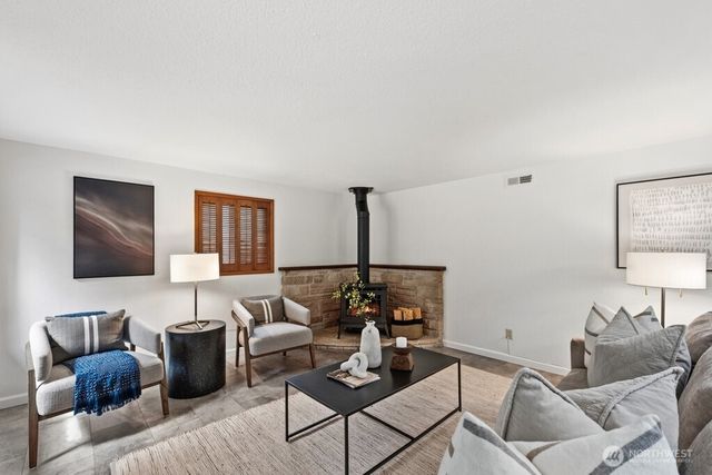 1018 29th Street SE, Auburn, WA 98002