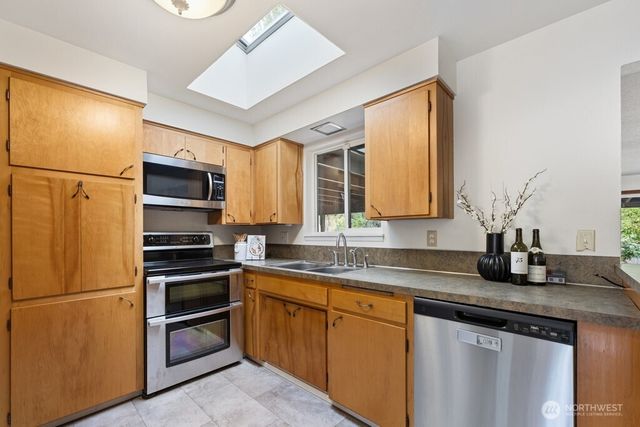 1018 29th Street SE, Auburn, WA 98002