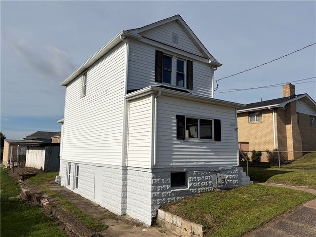 641 3rd St, Donora, PA 15033