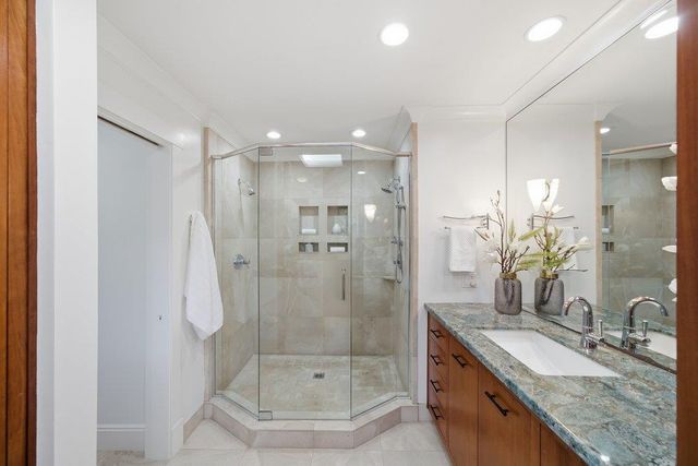 26950 Orchard Hill Lane, Los Altos Hills, CA 94022
