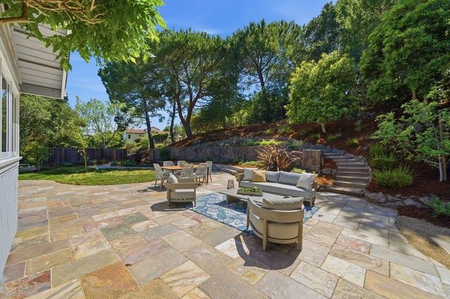26950 Orchard Hill Lane, Los Altos Hills, CA 94022