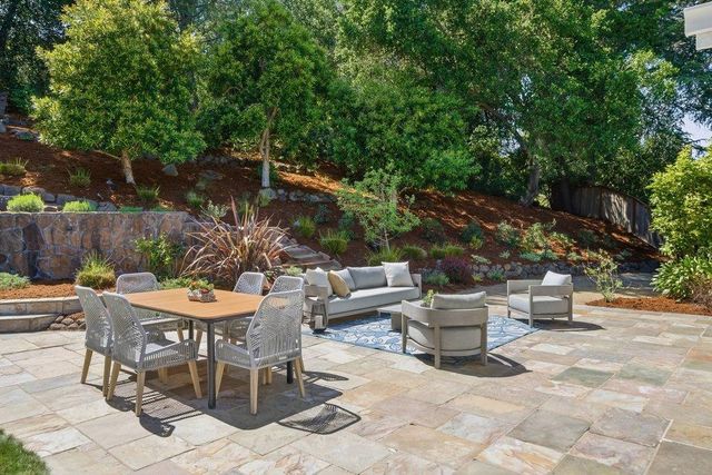 26950 Orchard Hill Lane, Los Altos Hills, CA 94022