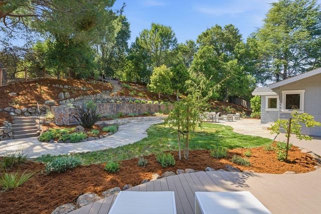 26950 Orchard Hill Lane, Los Altos Hills, CA 94022