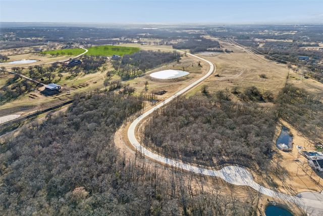 608 Wiesen Way, Bartonville, TX 76226