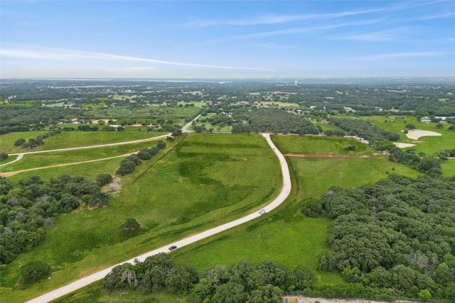 608 Wiesen Way, Bartonville, TX 76226