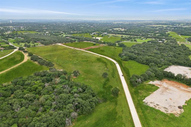 608 Wiesen Way, Bartonville, TX 76226