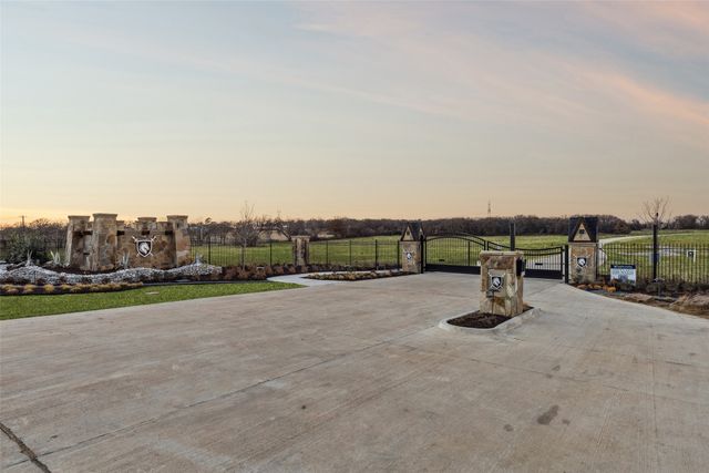 608 Wiesen Way, Bartonville, TX 76226