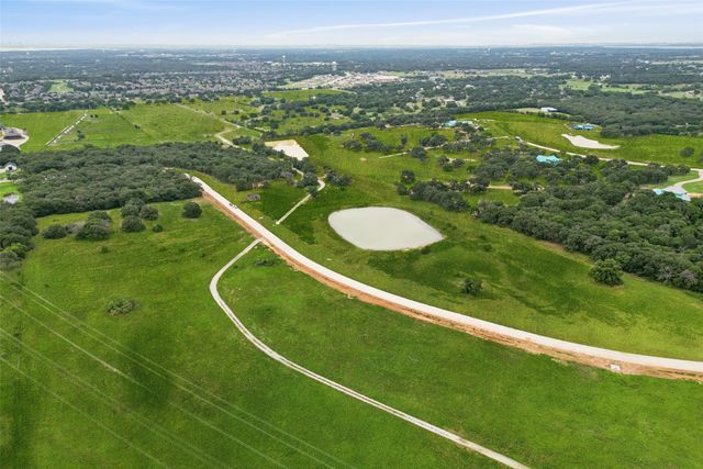 608 Wiesen Way, Bartonville, TX 76226