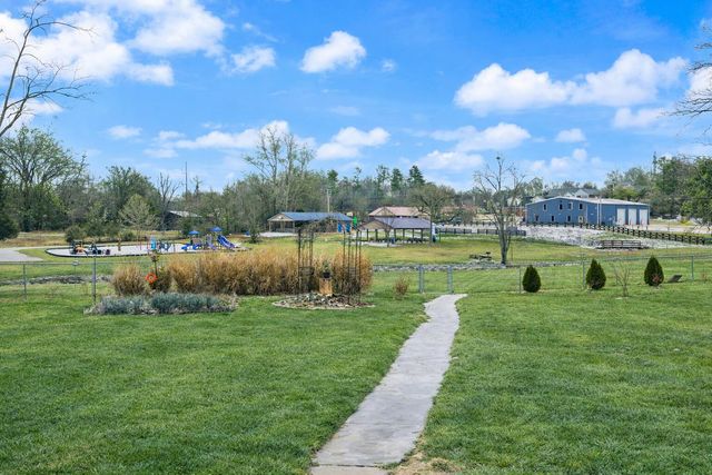 68 Spring View Drive, Somerset, KY 42503