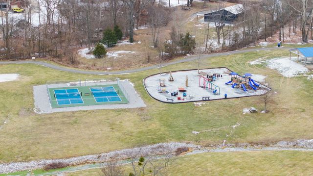 68 Spring View Drive, Somerset, KY 42503