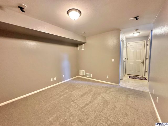 8008 S 161 Terrace, Omaha, NE 68136