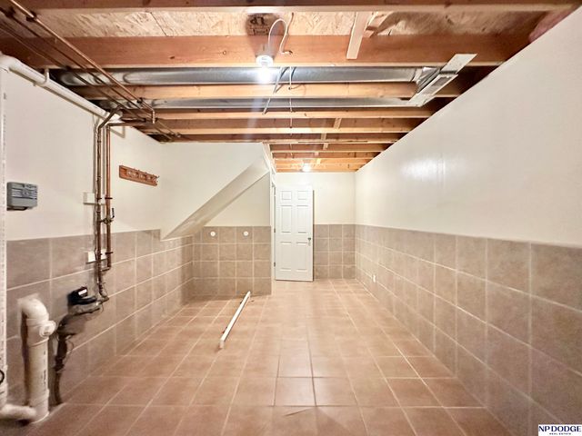 8008 S 161 Terrace, Omaha, NE 68136