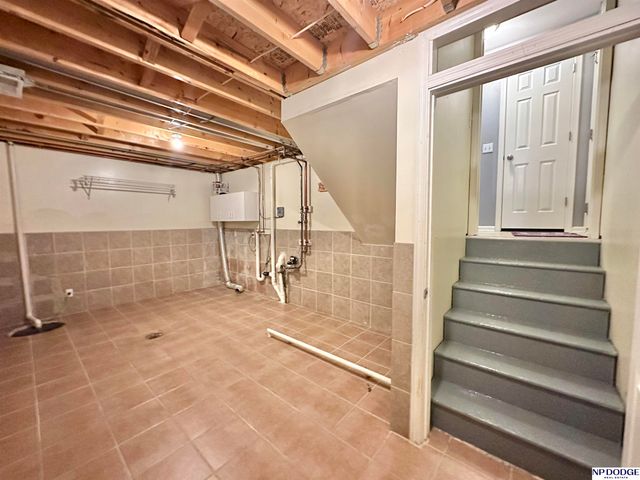 8008 S 161 Terrace, Omaha, NE 68136