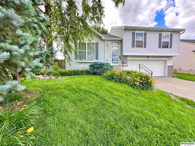 8008 S 161 Terrace, Omaha, NE 68136