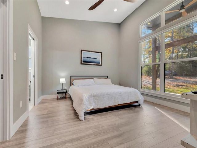 1185 County Road 4921, Etoile, TX 75944