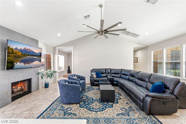 219 North Cimarron Road, Las Vegas, NV 89145
