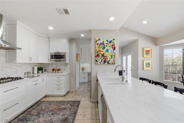 219 North Cimarron Road, Las Vegas, NV 89145