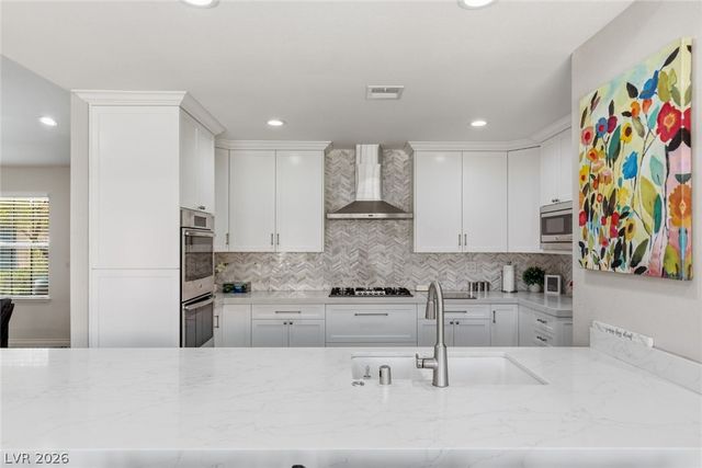 219 North Cimarron Road, Las Vegas, NV 89145
