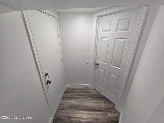 5408 Rolling Ridge Rd, Louisville, KY 40214