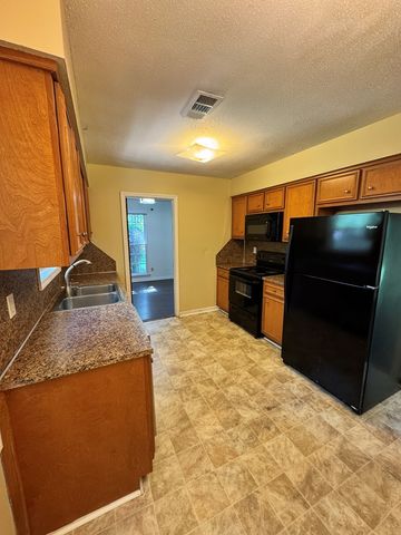 6421 Lemans Lane, Columbus, GA 31909