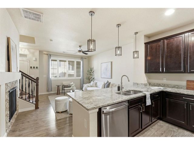 9083 E Phillips Ln, Centennial, CO 80112