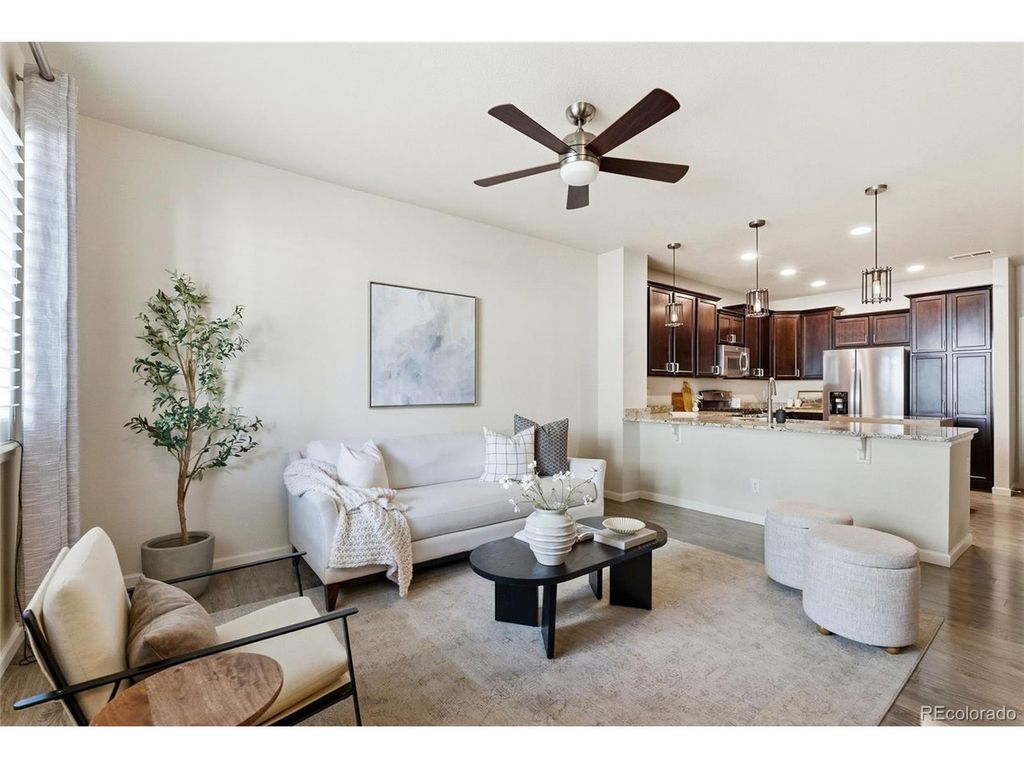 9083 E Phillips Ln, Centennial, CO 80112