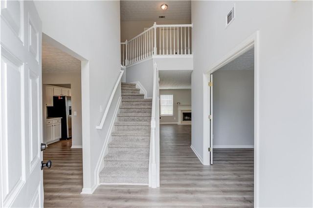1065 Brighton Cove Trail, Lawrenceville, GA 30043
