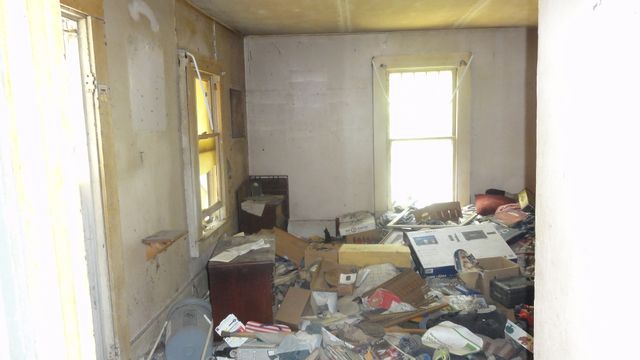 303 W College Street, Trenton, TX 75490