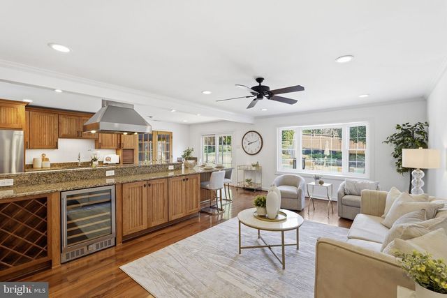 2423 ROCKY BRANCH RD, Vienna, VA 22181
