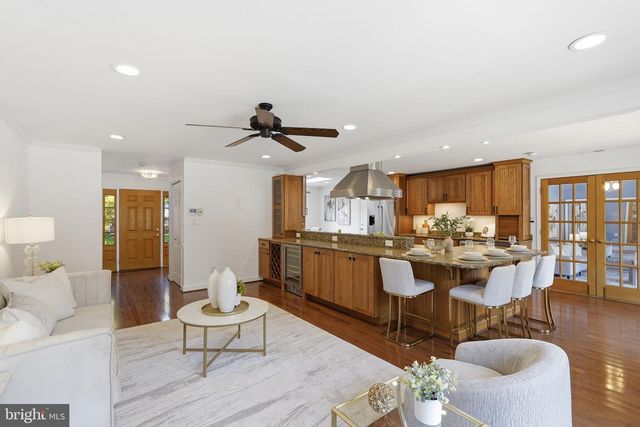 2423 ROCKY BRANCH RD, Vienna, VA 22181