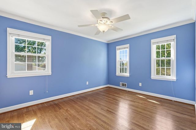 2423 ROCKY BRANCH RD, Vienna, VA 22181