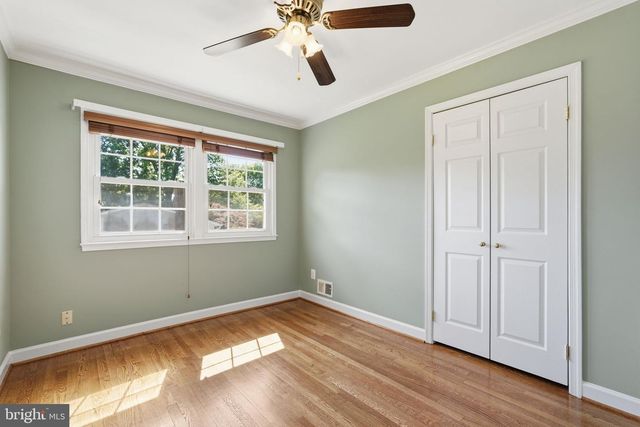 2423 ROCKY BRANCH RD, Vienna, VA 22181