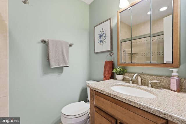 2423 ROCKY BRANCH RD, Vienna, VA 22181