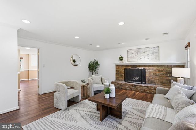 2423 ROCKY BRANCH RD, Vienna, VA 22181