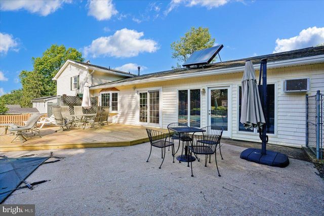 2423 ROCKY BRANCH RD, Vienna, VA 22181