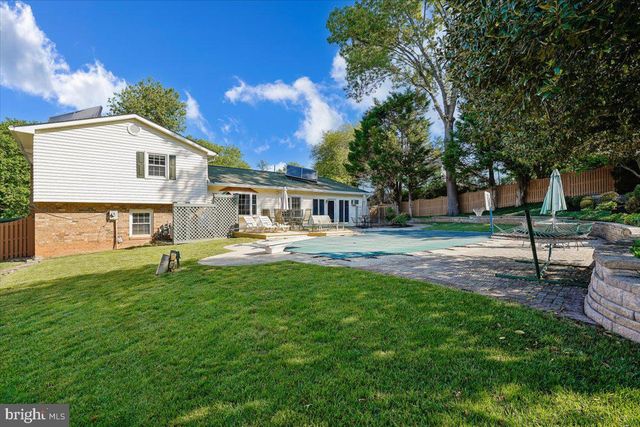 2423 ROCKY BRANCH RD, Vienna, VA 22181