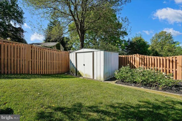 2423 ROCKY BRANCH RD, Vienna, VA 22181