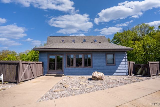 240 Mucky Run Rd, Frankfort, NY 13340