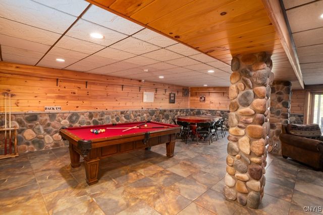 240 Mucky Run Rd, Frankfort, NY 13340