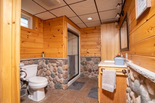 240 Mucky Run Rd, Frankfort, NY 13340