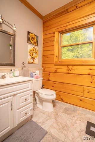 240 Mucky Run Rd, Frankfort, NY 13340