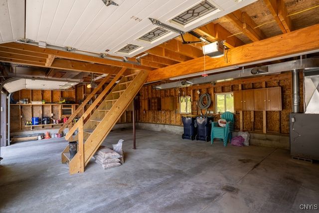 240 Mucky Run Rd, Frankfort, NY 13340