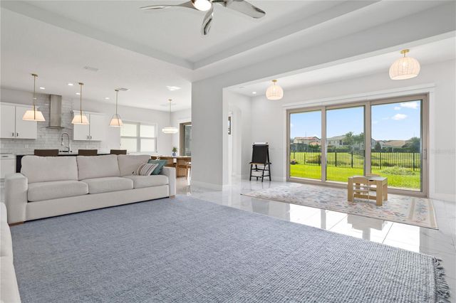 8204 TOPSAIL PLACE, Winter Garden, FL 34787