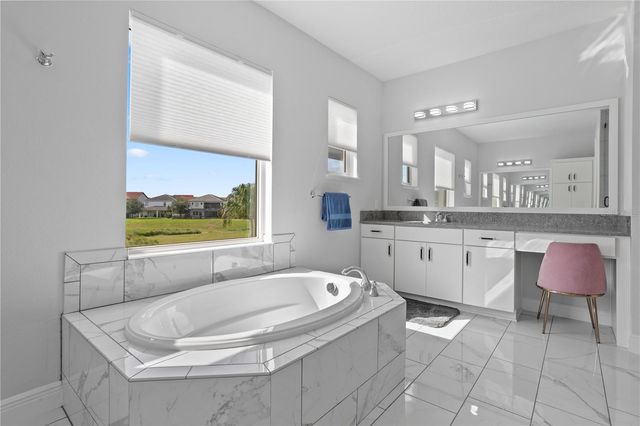 8204 TOPSAIL PLACE, Winter Garden, FL 34787
