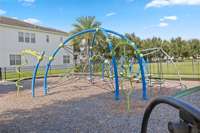 8204 TOPSAIL PLACE, Winter Garden, FL 34787