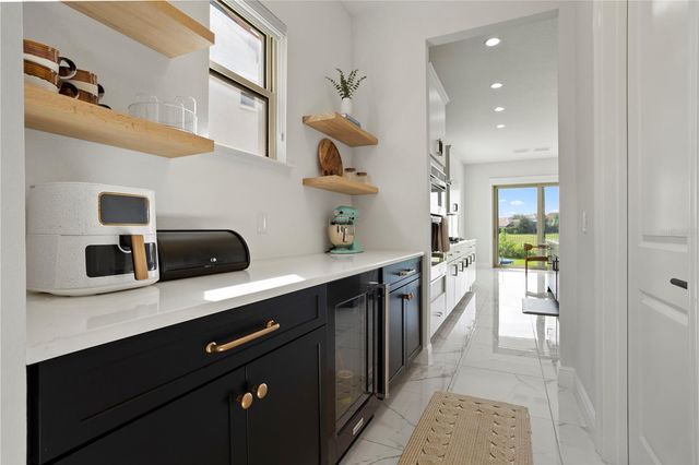 8204 TOPSAIL PLACE, Winter Garden, FL 34787