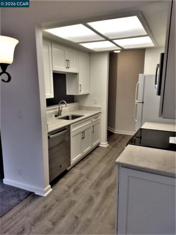 3889 Crow Canyon Rd, San Ramon, CA 94582