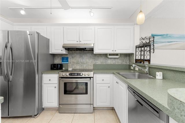 1391 S Ocean Blvd 409, Pompano Beach, FL 33062