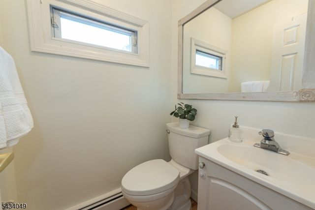 27 Bogert Rd, Montville Twp., NJ 07058